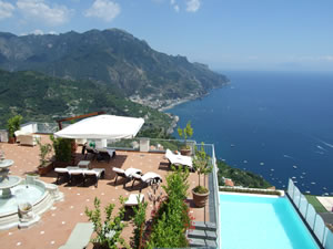 Terrace & pool, Hotel Villa Fraulo, Ravello, Italy | Bown's Best