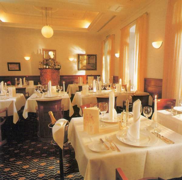 Brandenburger Hof, Berlin